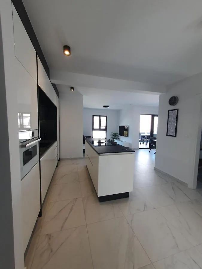 Apartment Betty'S Luxus Suite - 2 Pools Trogir Croatia