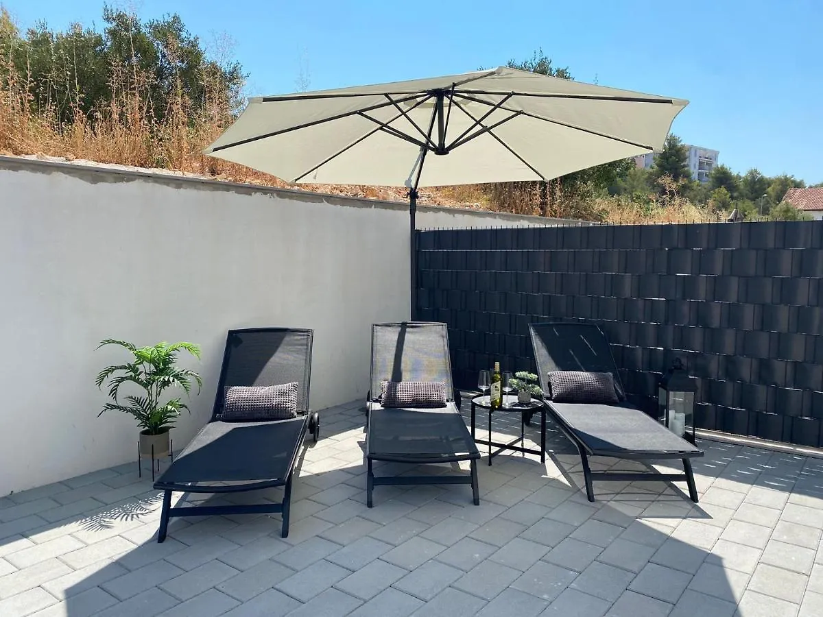 Apartment Betty'S Luxus Suite - 2 Pools Trogir